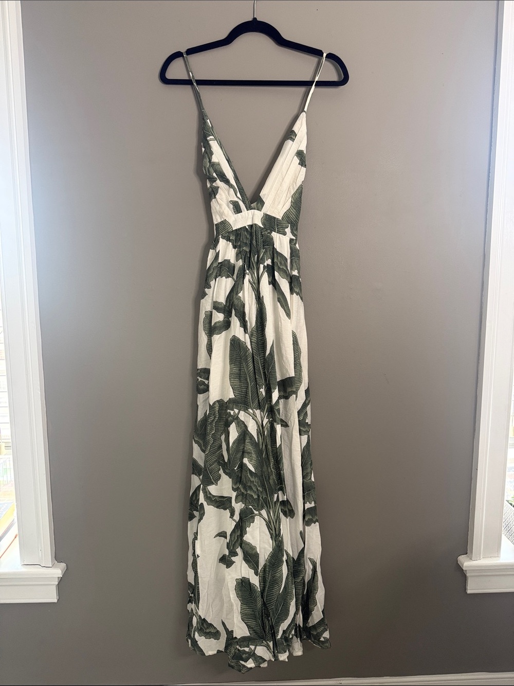 V-Neck White Maxi Dress with Green Leaf Print